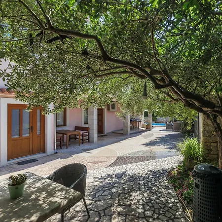 아파트 Romantika-3 By Interhome