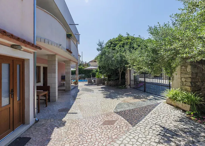 Romantika-3 By Interhome *